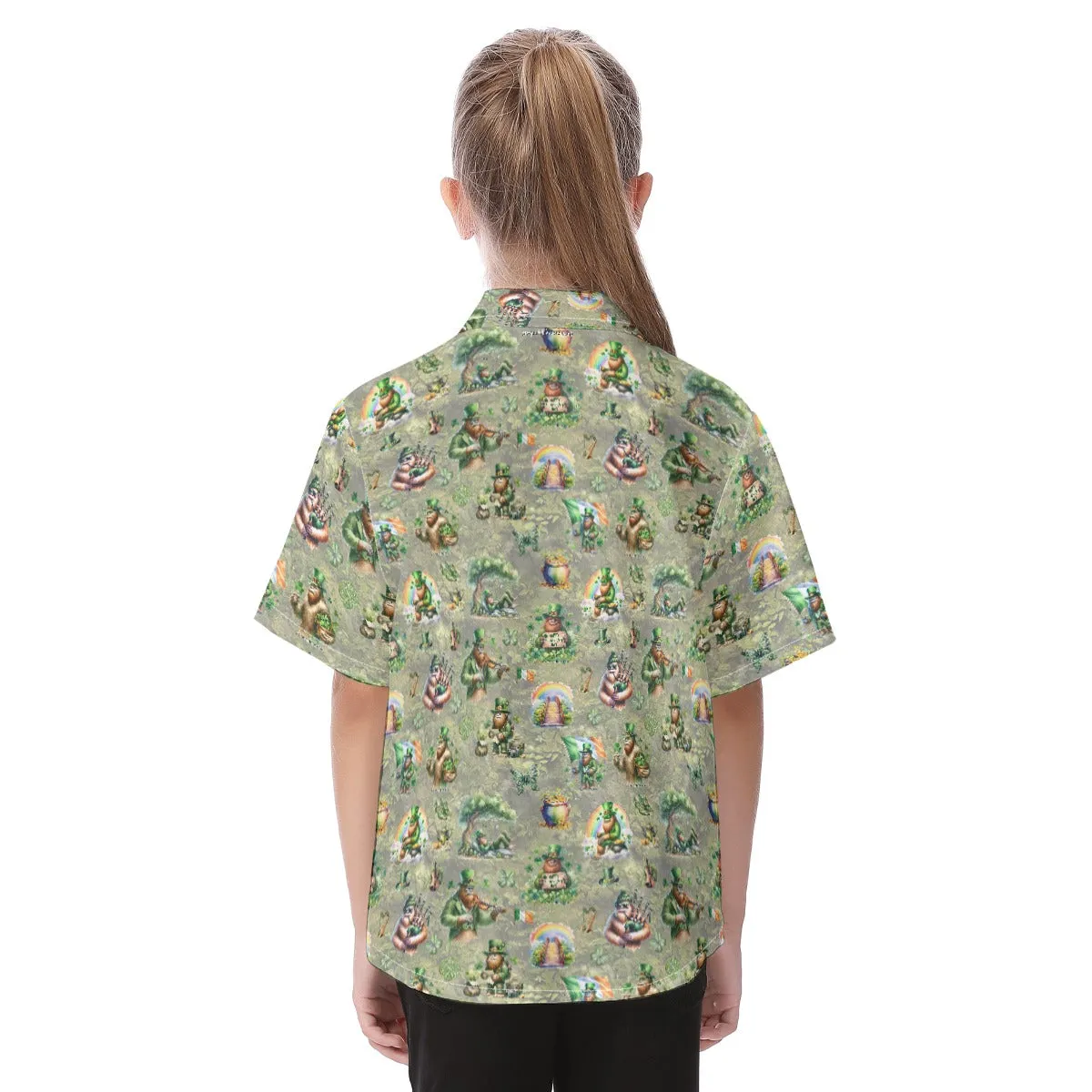 Bigfoot Sasquatch Hawaiian Vacation Shirt