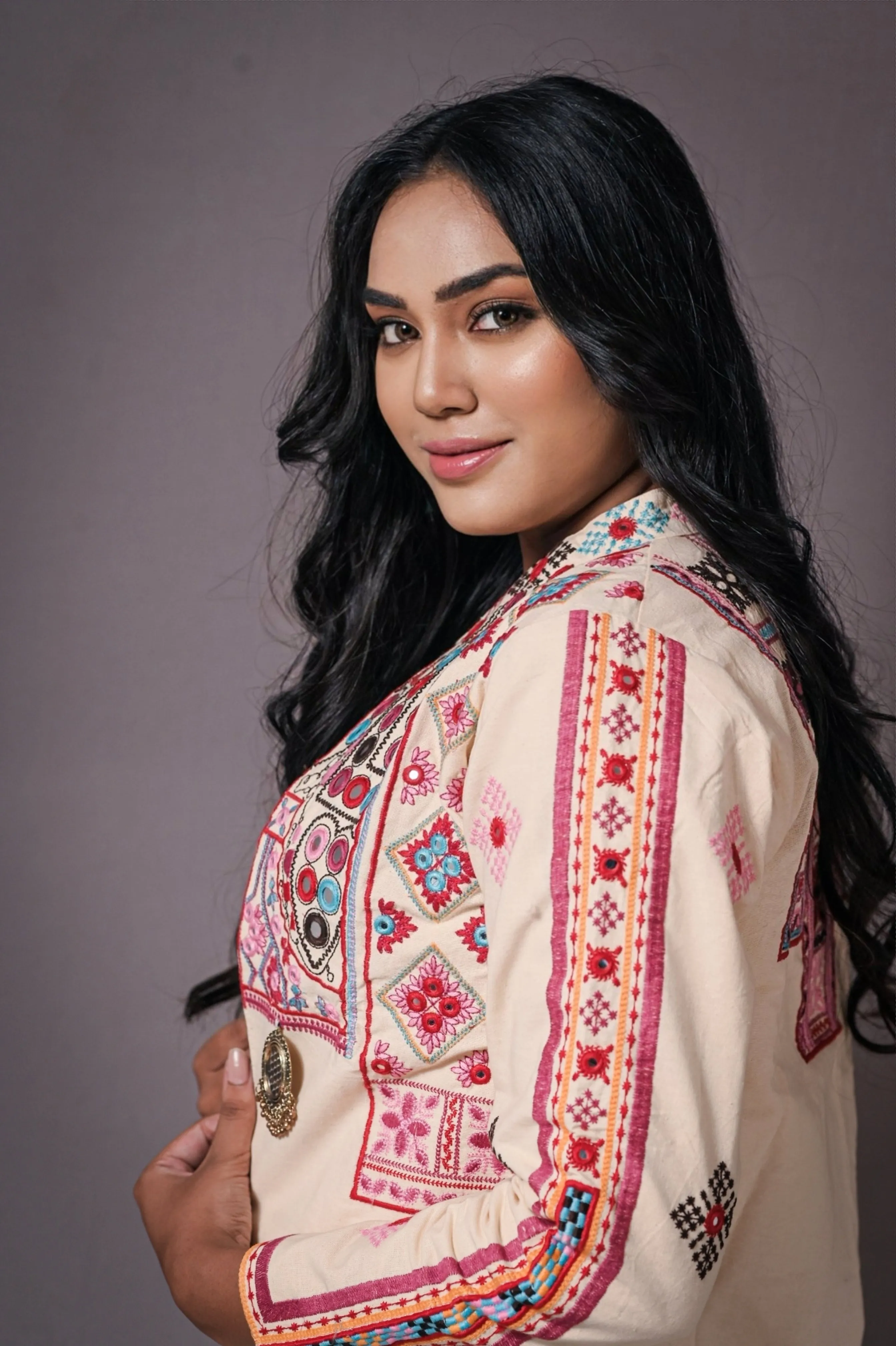 Bohemian Full Sleeves Cotton Coat [Off White]