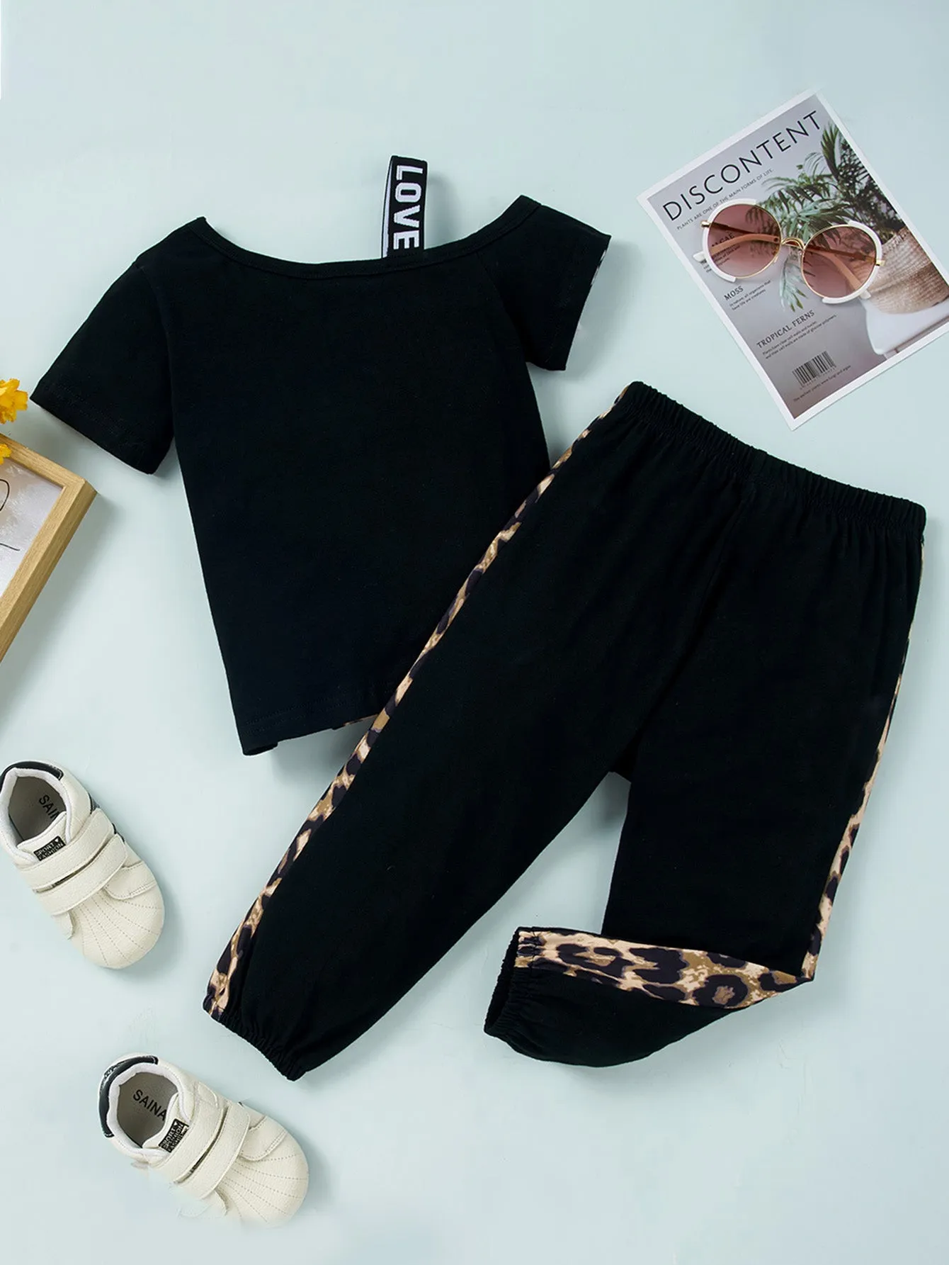 Girls Color Block Printed Cold-Shoulder Tee and Joggers Set