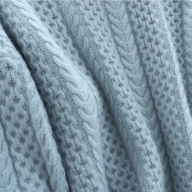 Luxurious cashmere turtleneck sweater with check pattern