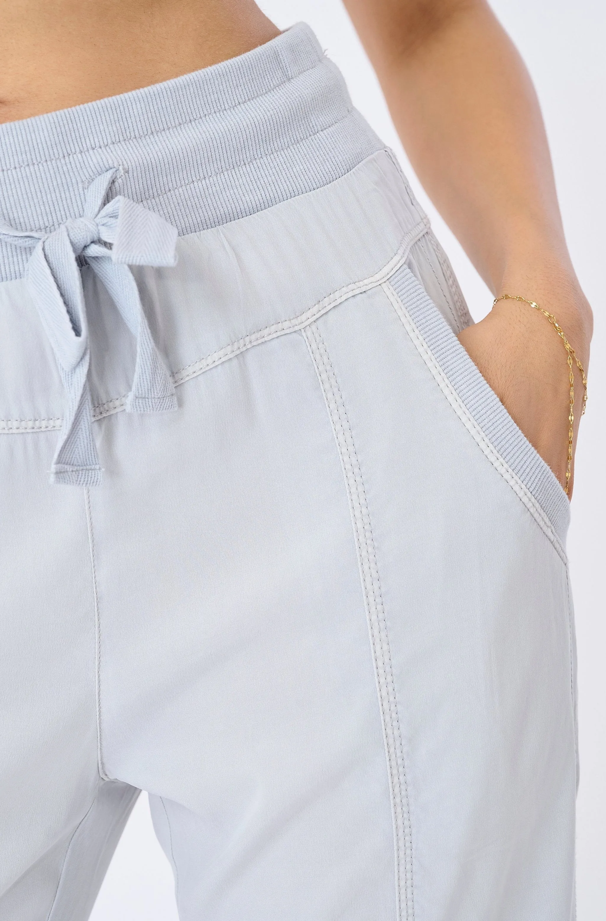Melody Stretch Cupro Jogger