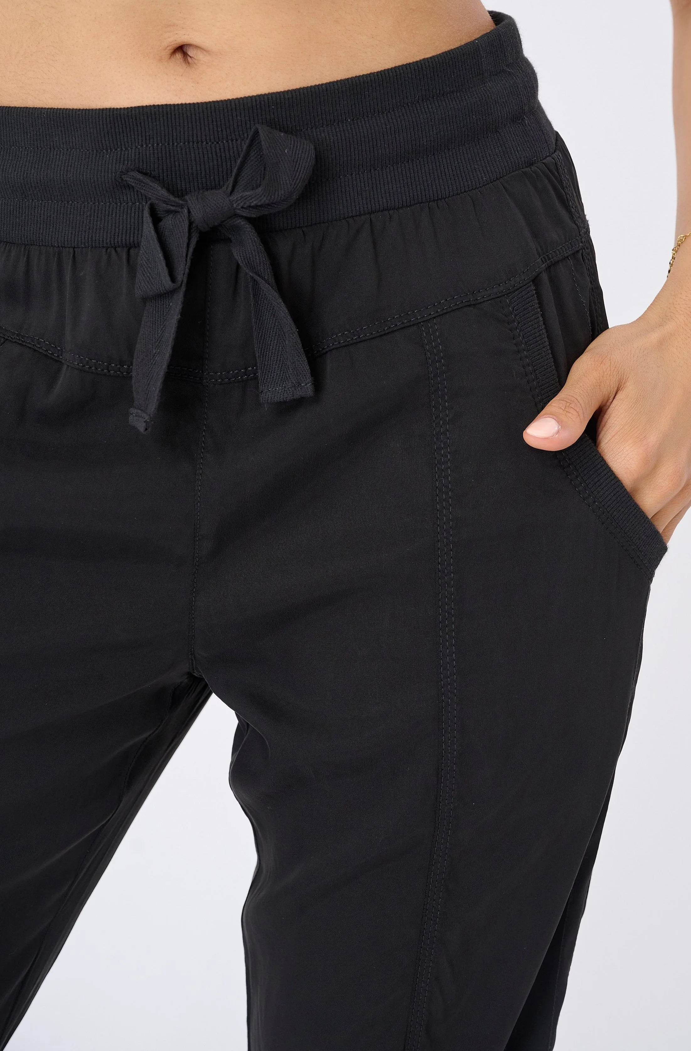 Melody Stretch Cupro Jogger
