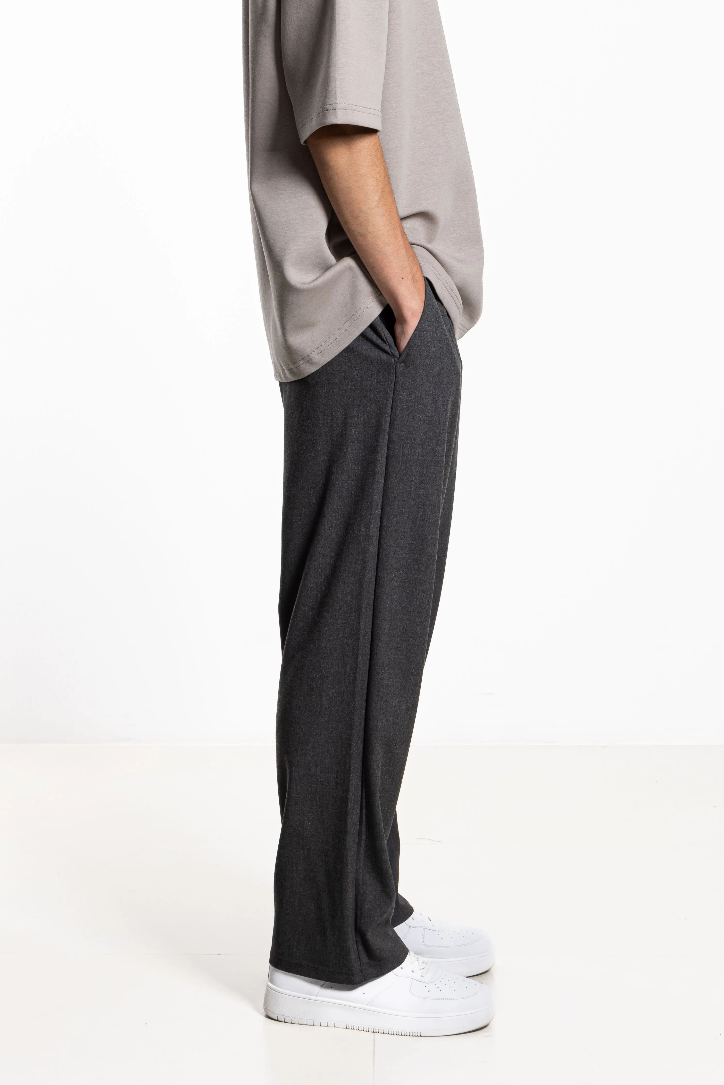 RELAXED FIT JOGGER WAIST TROUSERS