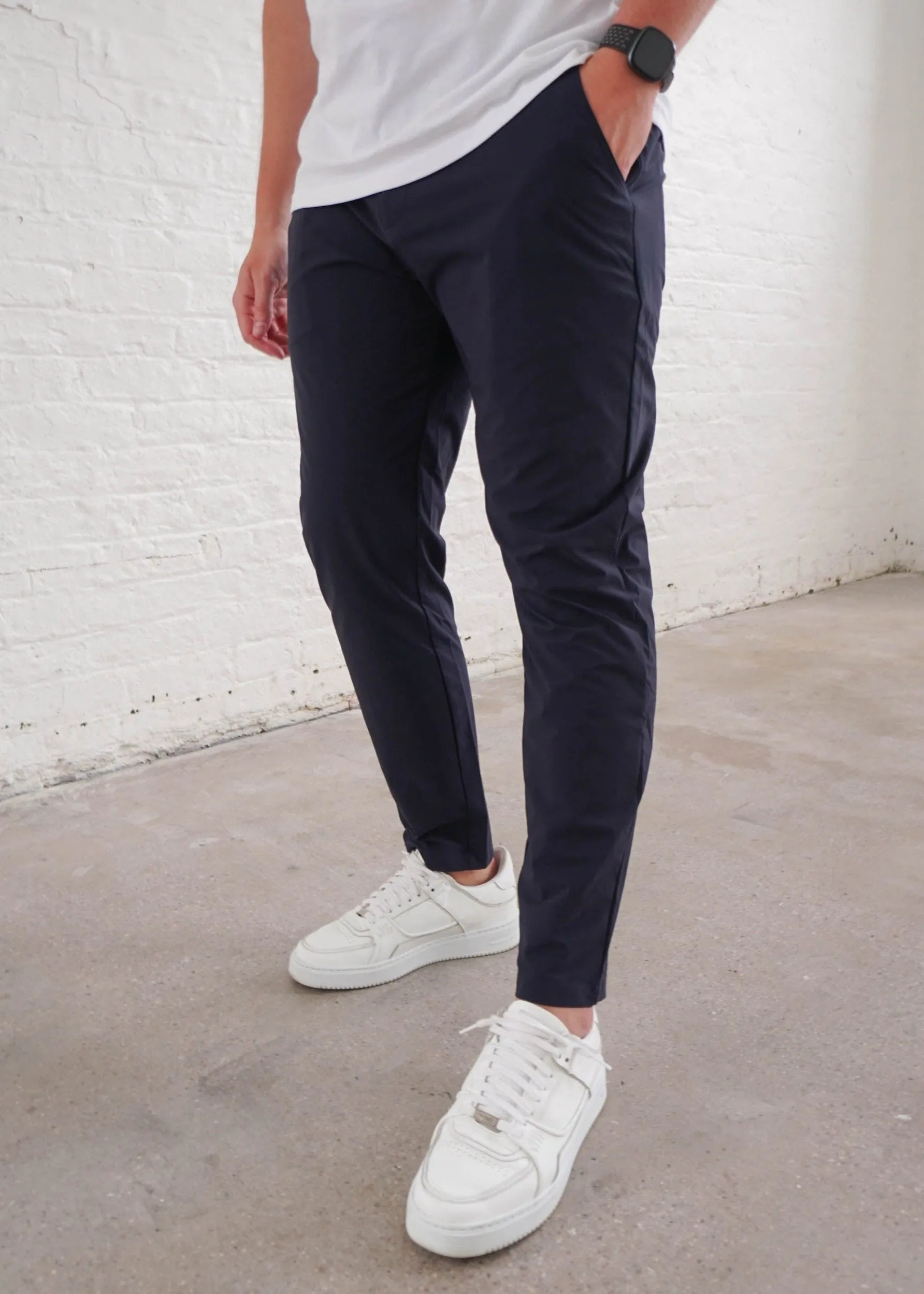 Smart Stretch Trouser In Navy Blue