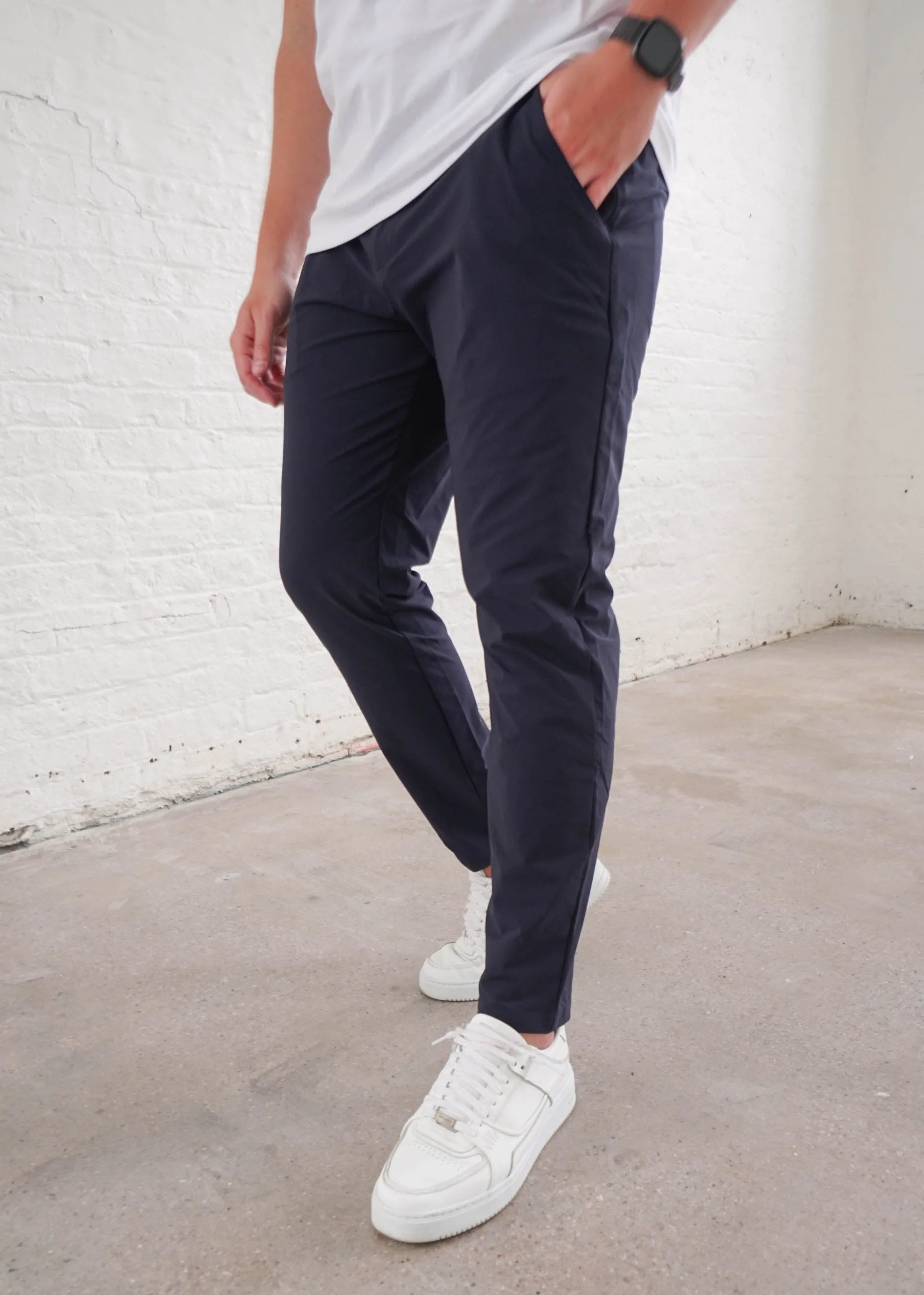 Smart Stretch Trouser In Navy Blue