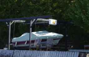 Wet Slip Boat Lifts AS5000