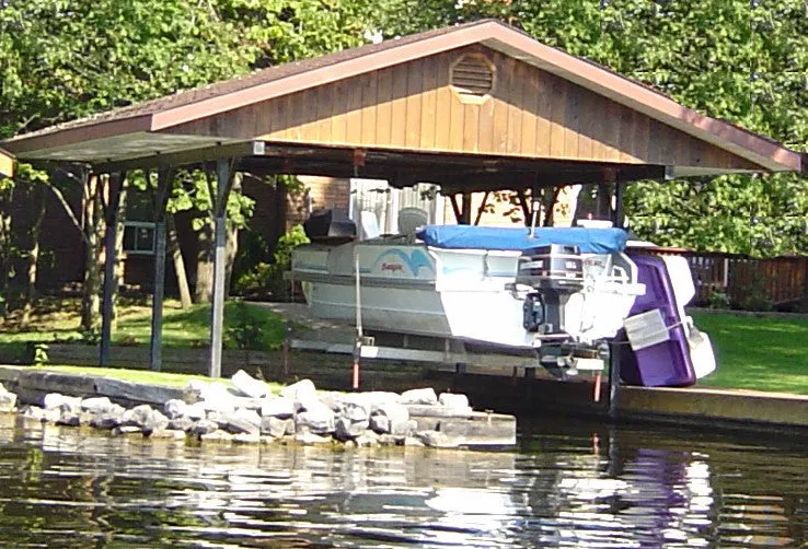 Wet Slip Boat Lifts AS5000